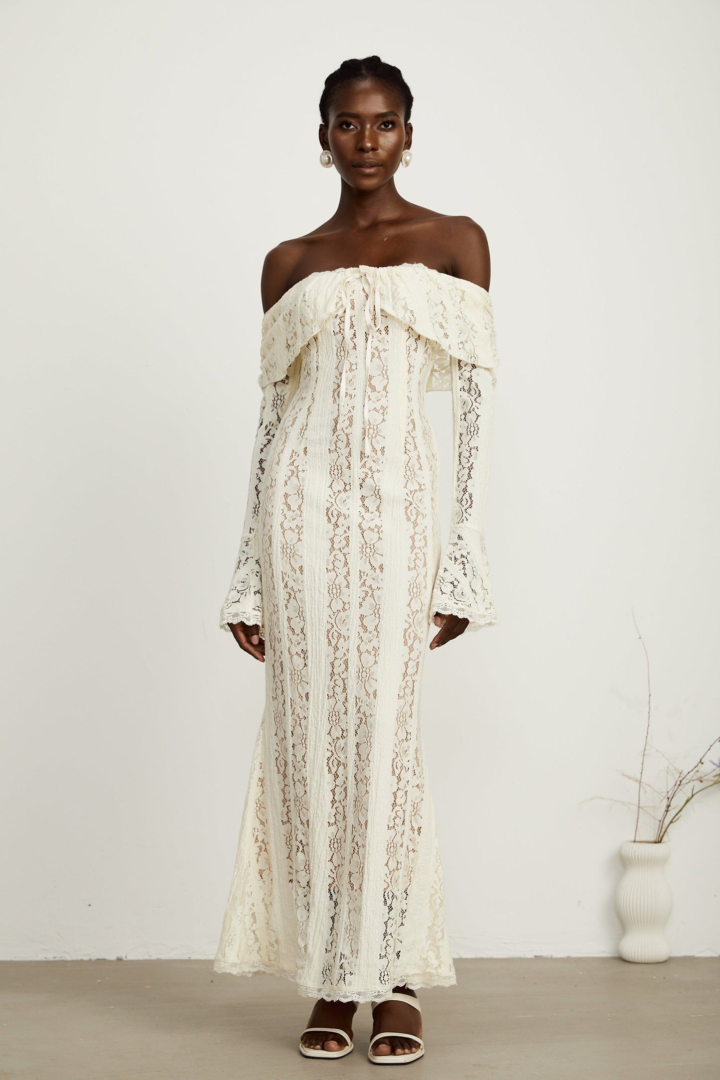 Émeline™ | floral lace flared-cuff maxi dress in Neutrals