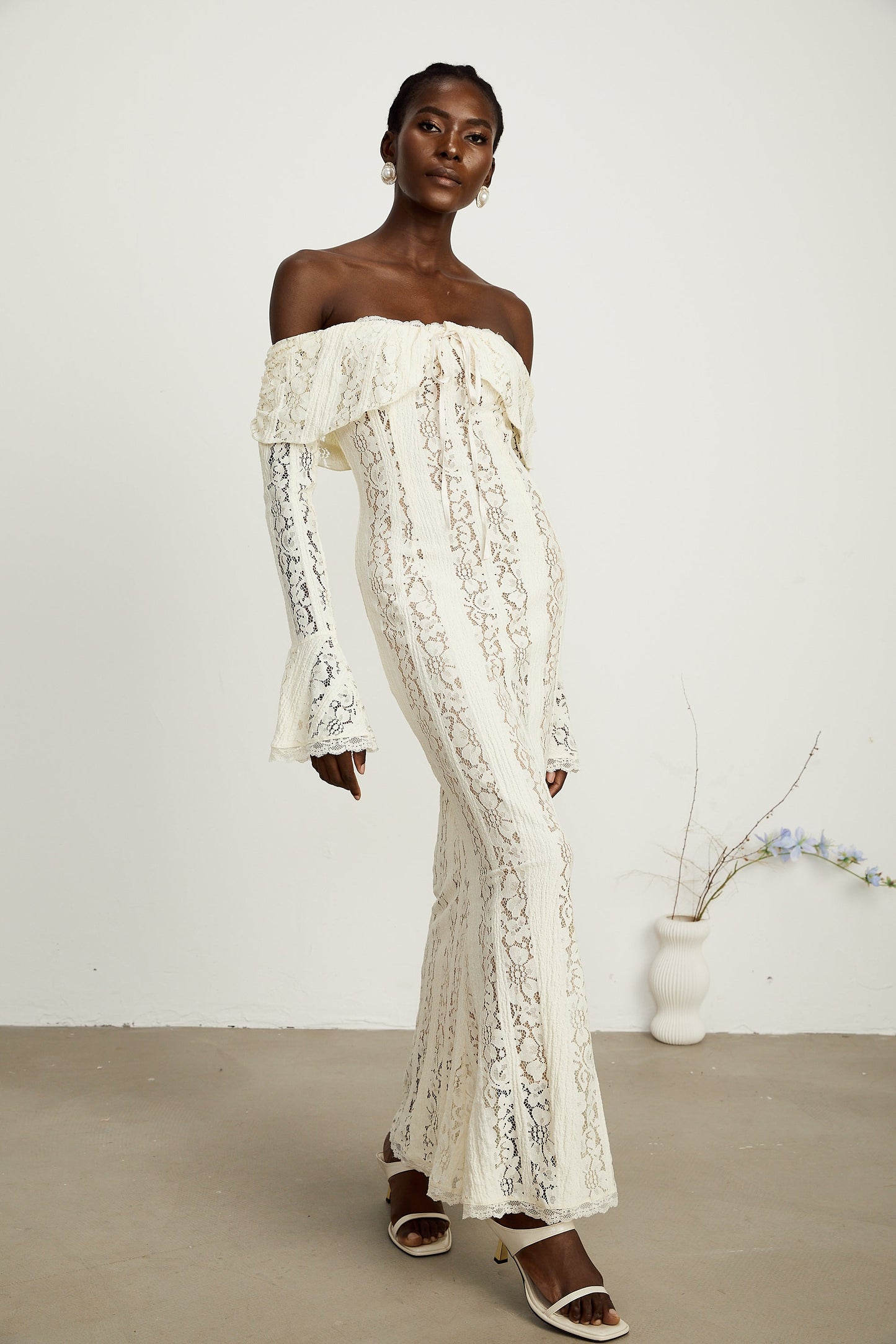 Émeline™ | floral lace flared-cuff maxi dress in Neutrals