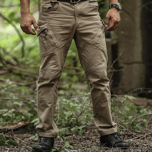 Michael | Camo Cargo Pants